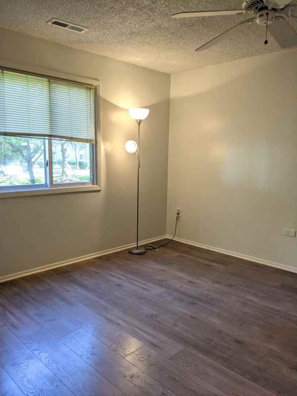 2307 Aspen Dr - Photo 3 of 6