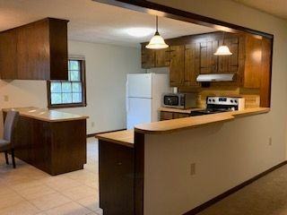 1110 Kent Rd - Photo 3 of 5