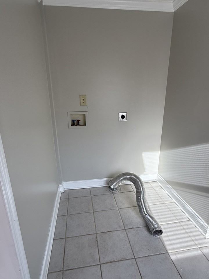 1400 N Enota Ave Nw - Photo 4 of 12