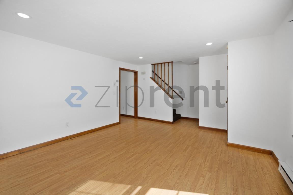 3 Watson Ave #A - Photo 4 of 22