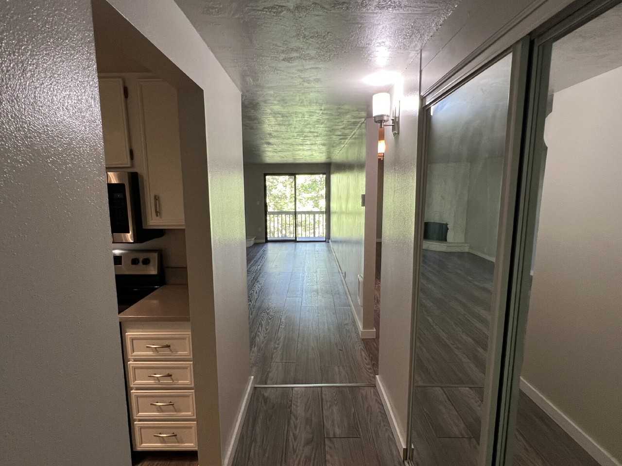 3845 Colony Oaks Dr - Photo 2 of 15