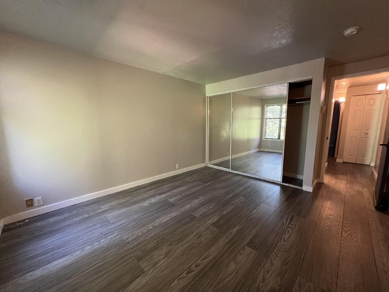 3845 Colony Oaks Dr - Photo 7 of 15