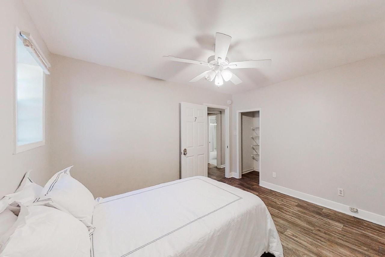 2535 Castile Dr - Photo 4 of 32