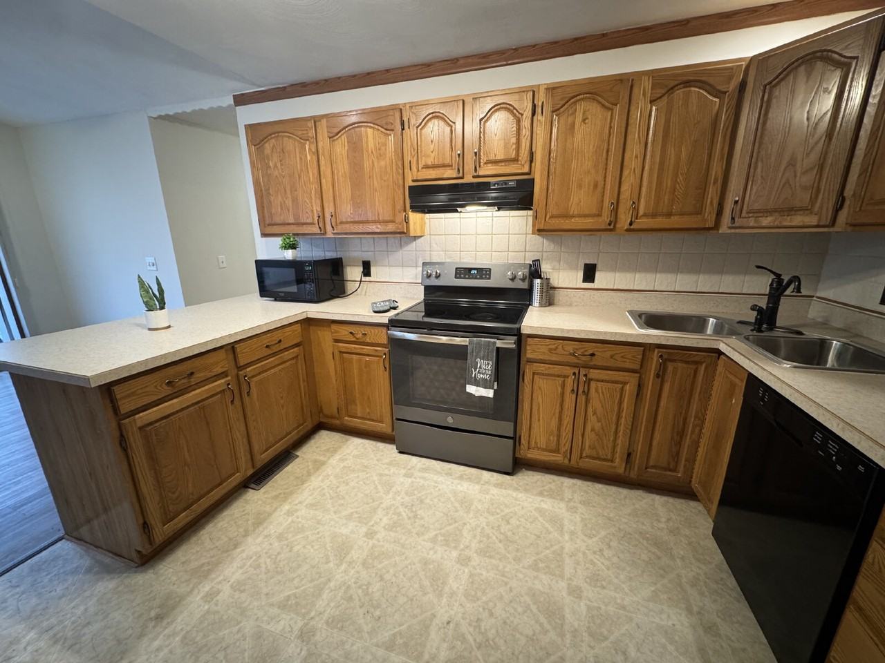 2528 Austin Dr - Photo 7 of 19