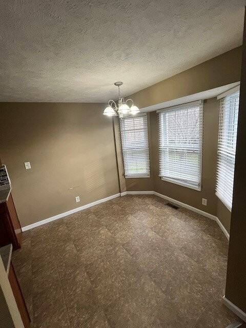 308 Grant Ave - Photo 3 of 16