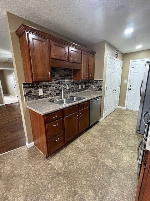 308 Grant Ave - Photo 5 of 16