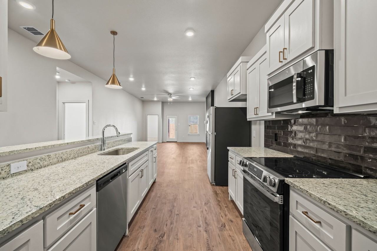 4106 Trenton Ave #B - Photo 7 of 24