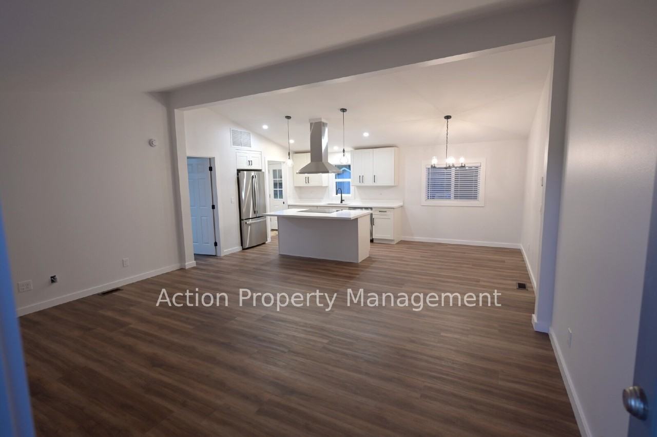 30 Peninsula St - Photo 5 of 18