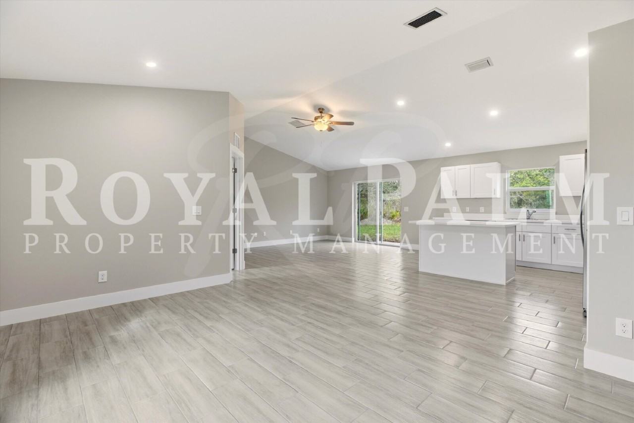 2502 64th St W - Photo 7 of 37