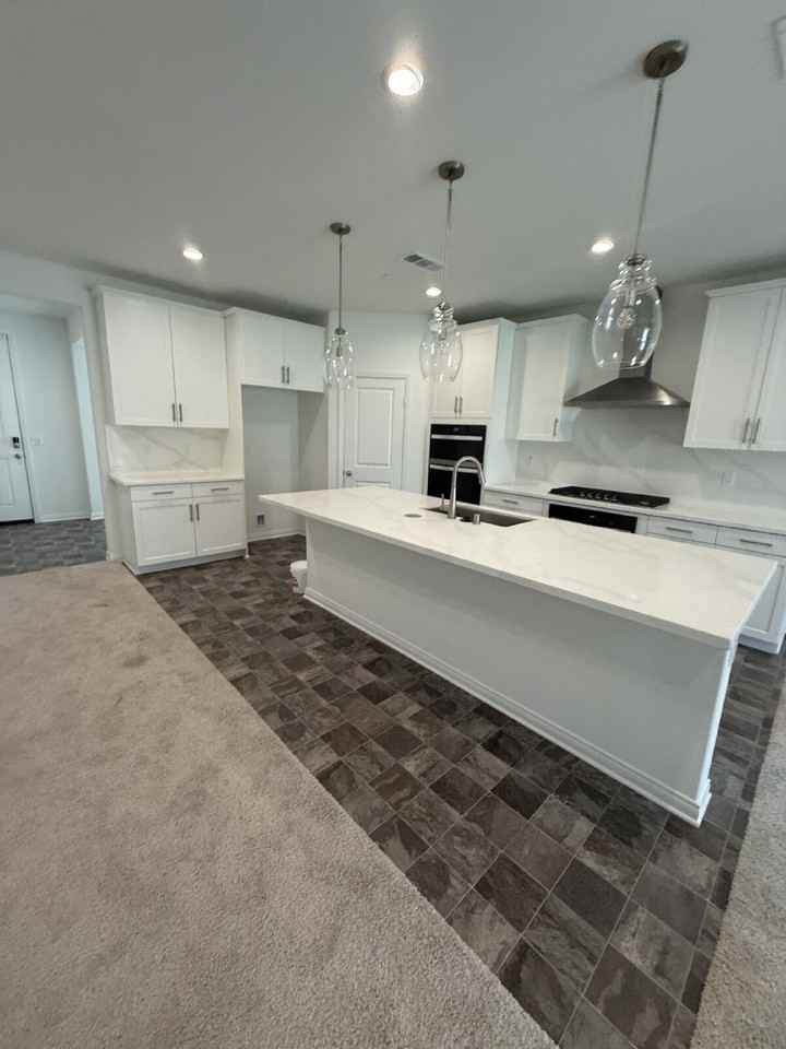 29790 Cliff Park Dr - Photo 3 of 18