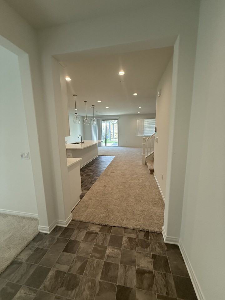 29790 Cliff Park Dr - Photo 7 of 18