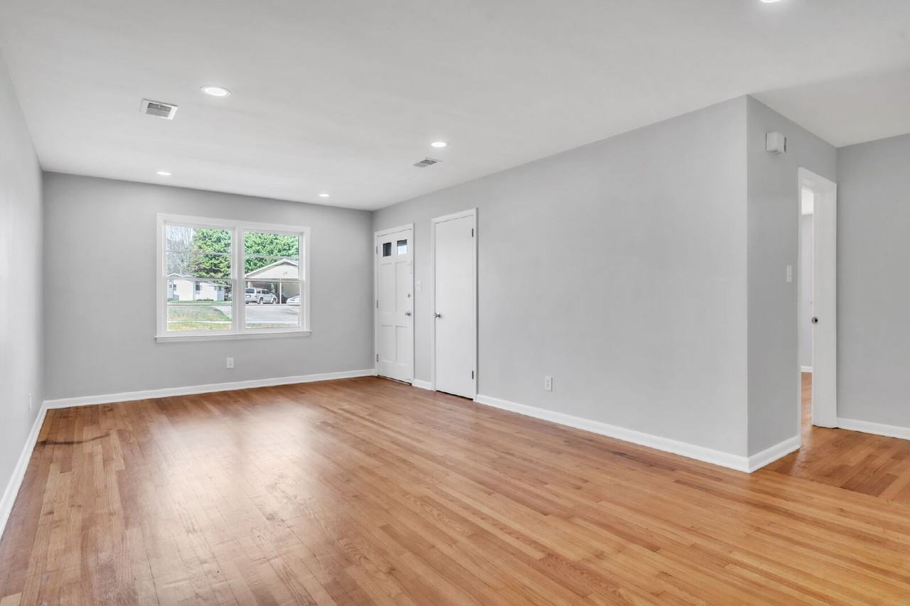 207 James St #A - Photo 6 of 23