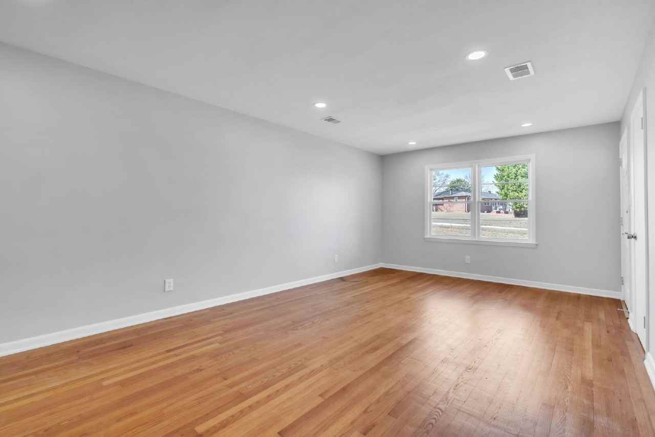 207 James St #A - Photo 7 of 23