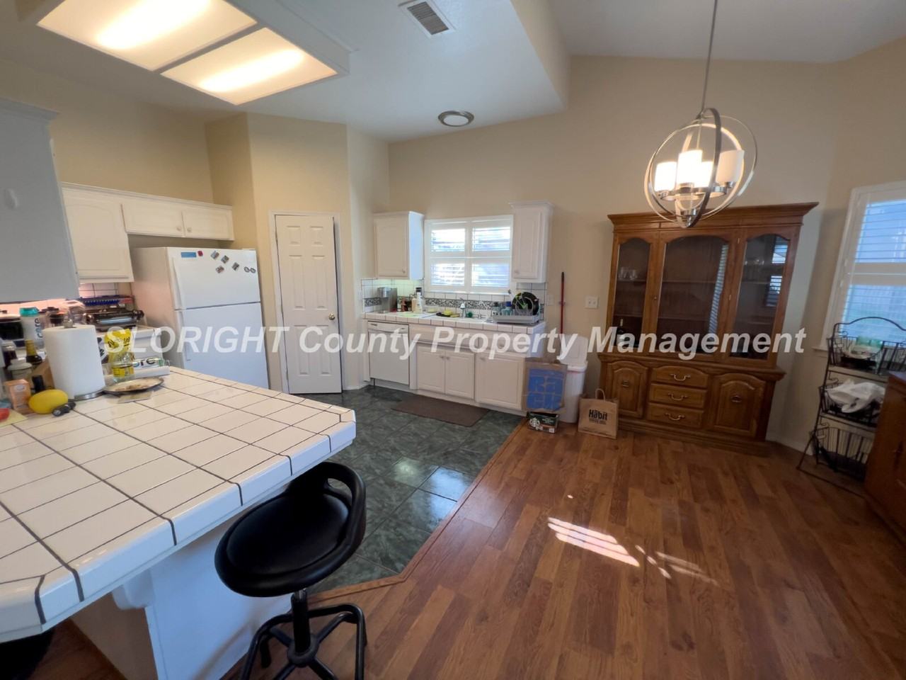 844 Saint Andrews Cir - Photo 7 of 28