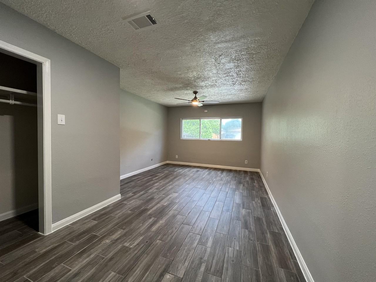 6347 Limestone St #1 - Photo 3 of 14