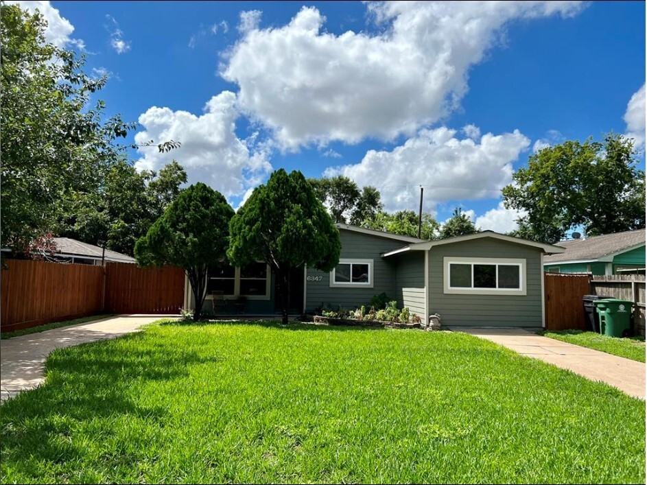 6347 Limestone St #1 - Photo 6 of 14