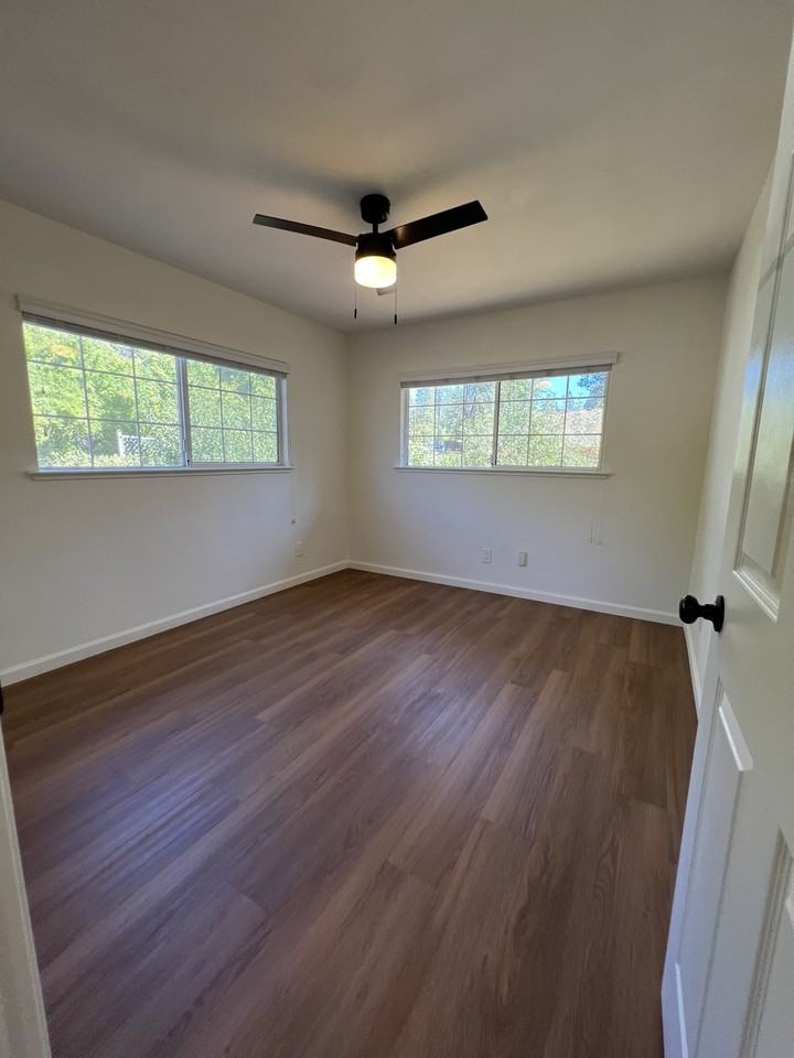 4041 Blagen Blvd - Photo 4 of 50
