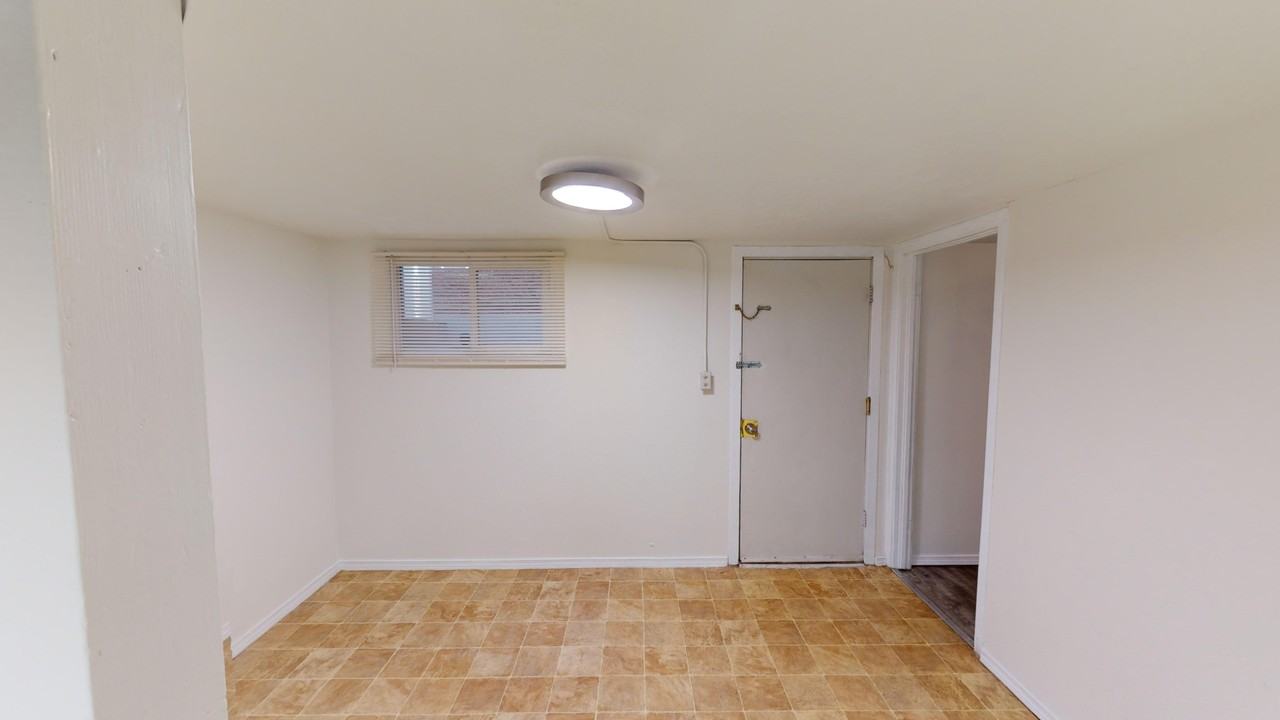 454 Cedar St #2 - Photo 5 of 14