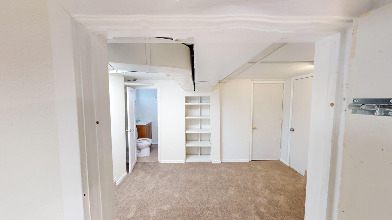 454 Cedar St #2 - Photo 4 of 14