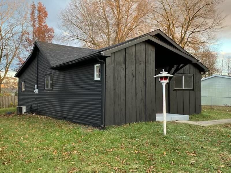 1920 N Wolfe St - Photo 4 of 22