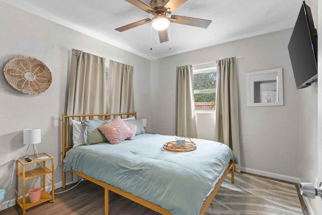 1304 15th St Sw - Photo 5 of 50