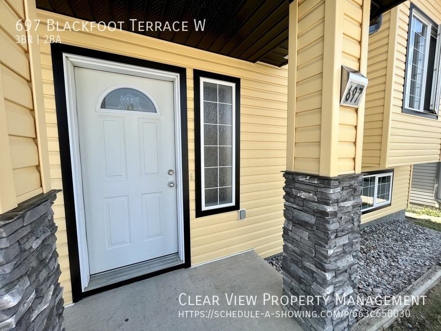697 Blackfoot Terr W - Photo 2 of 33