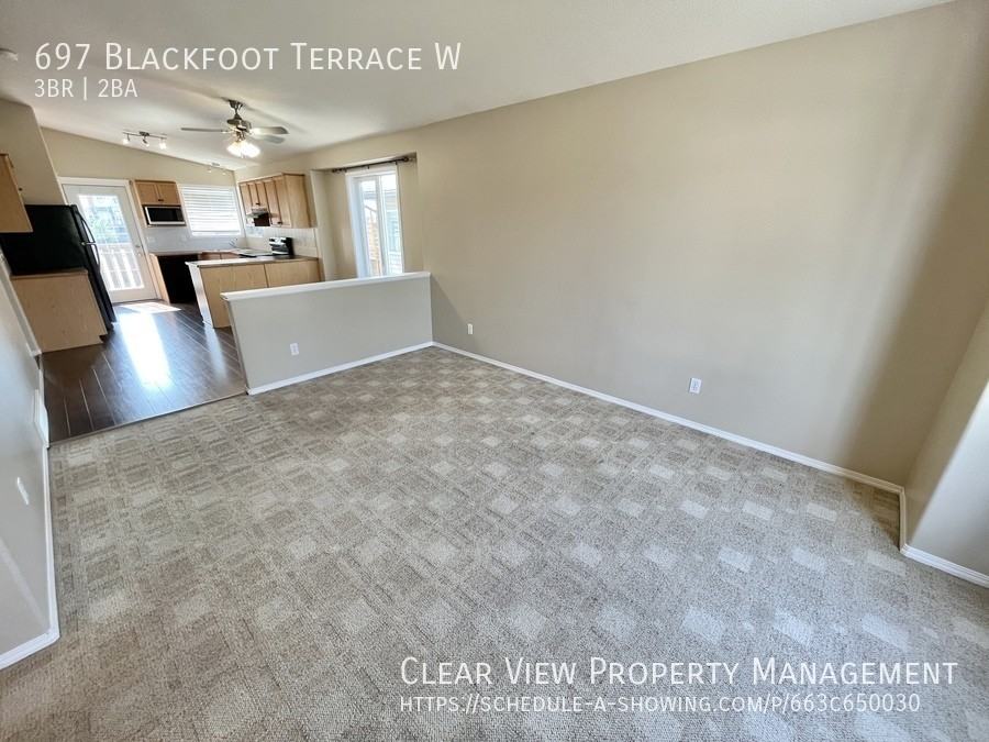 697 Blackfoot Terr W - Photo 5 of 33