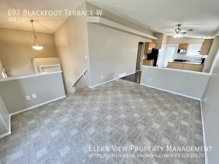 697 Blackfoot Terr W - Photo 6 of 33