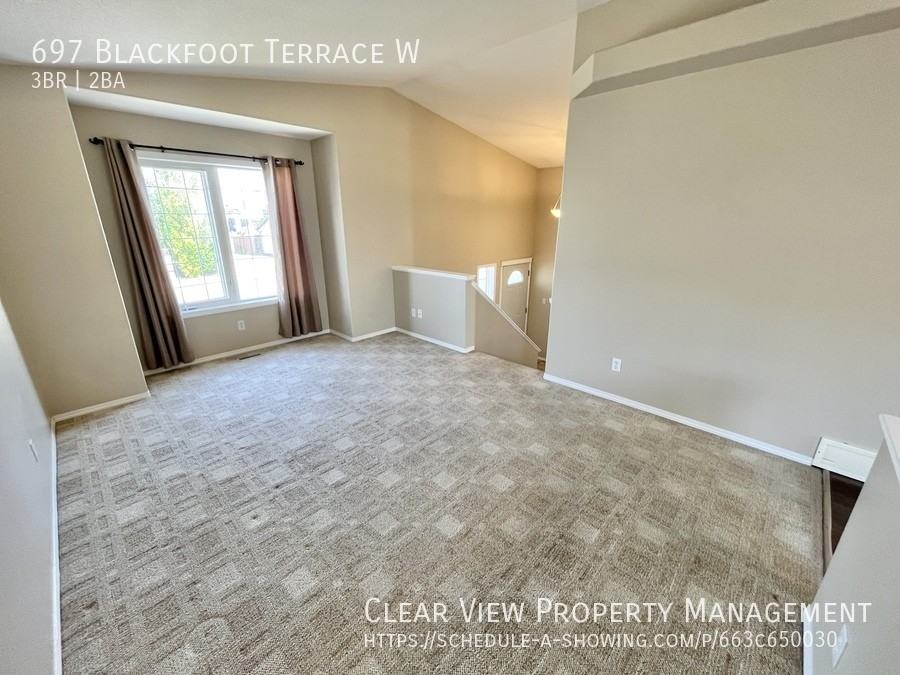 697 Blackfoot Terr W - Photo 7 of 33
