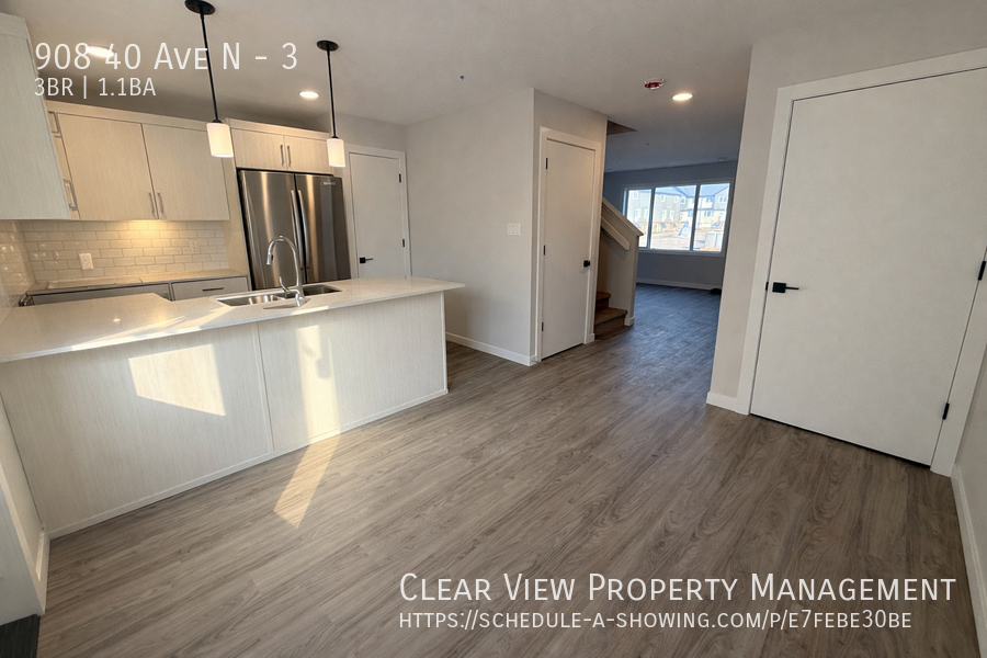 902 40 Ave N #3 - Photo 7 of 16