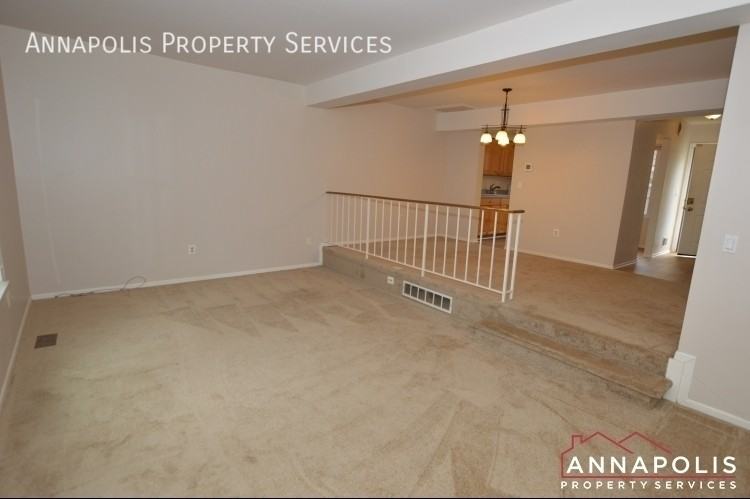 430 Knottwood Ct - Photo 6 of 33