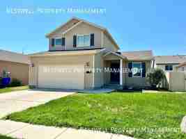 featured image of 2358 E Hitching Post Dr