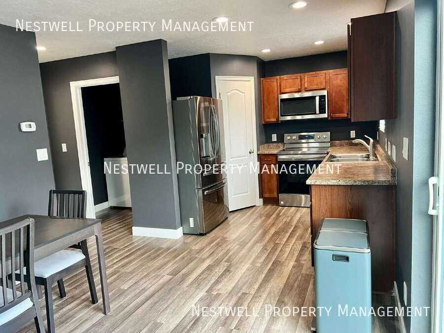 2358 E Hitching Post Dr - Photo 4 of 8