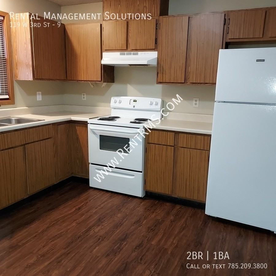 119 W 3rd St #10 - Photo 6 of 18