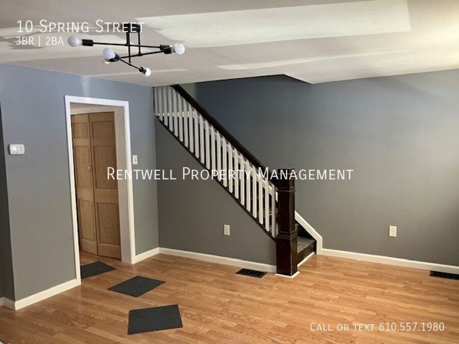 10 Spring St - Photo 2 of 14