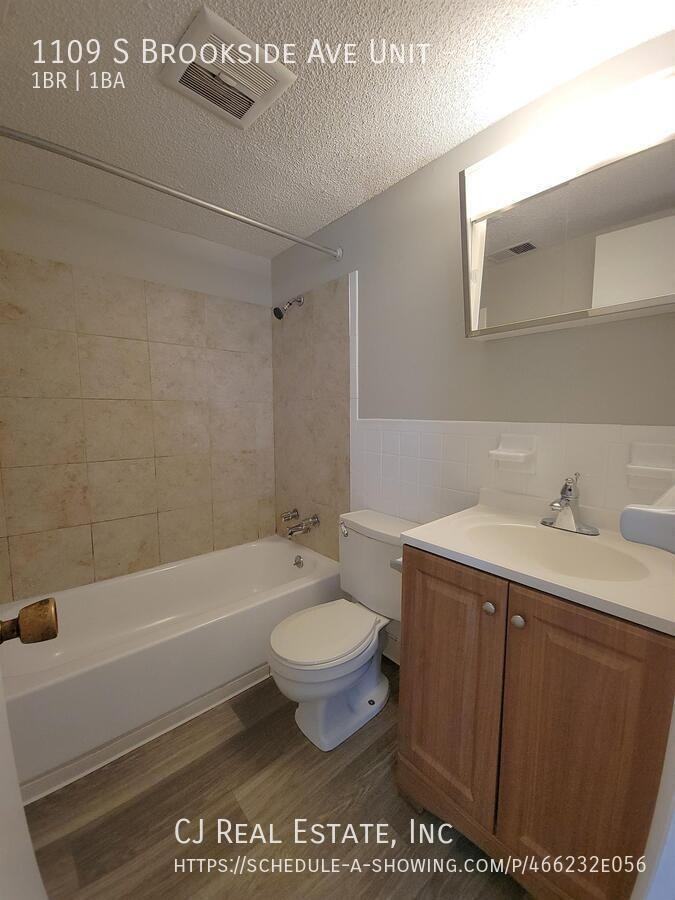 1109 S Brookside Ave #1A - Photo 6 of 8