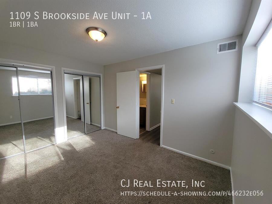 1109 S Brookside Ave #1A - Photo 7 of 8