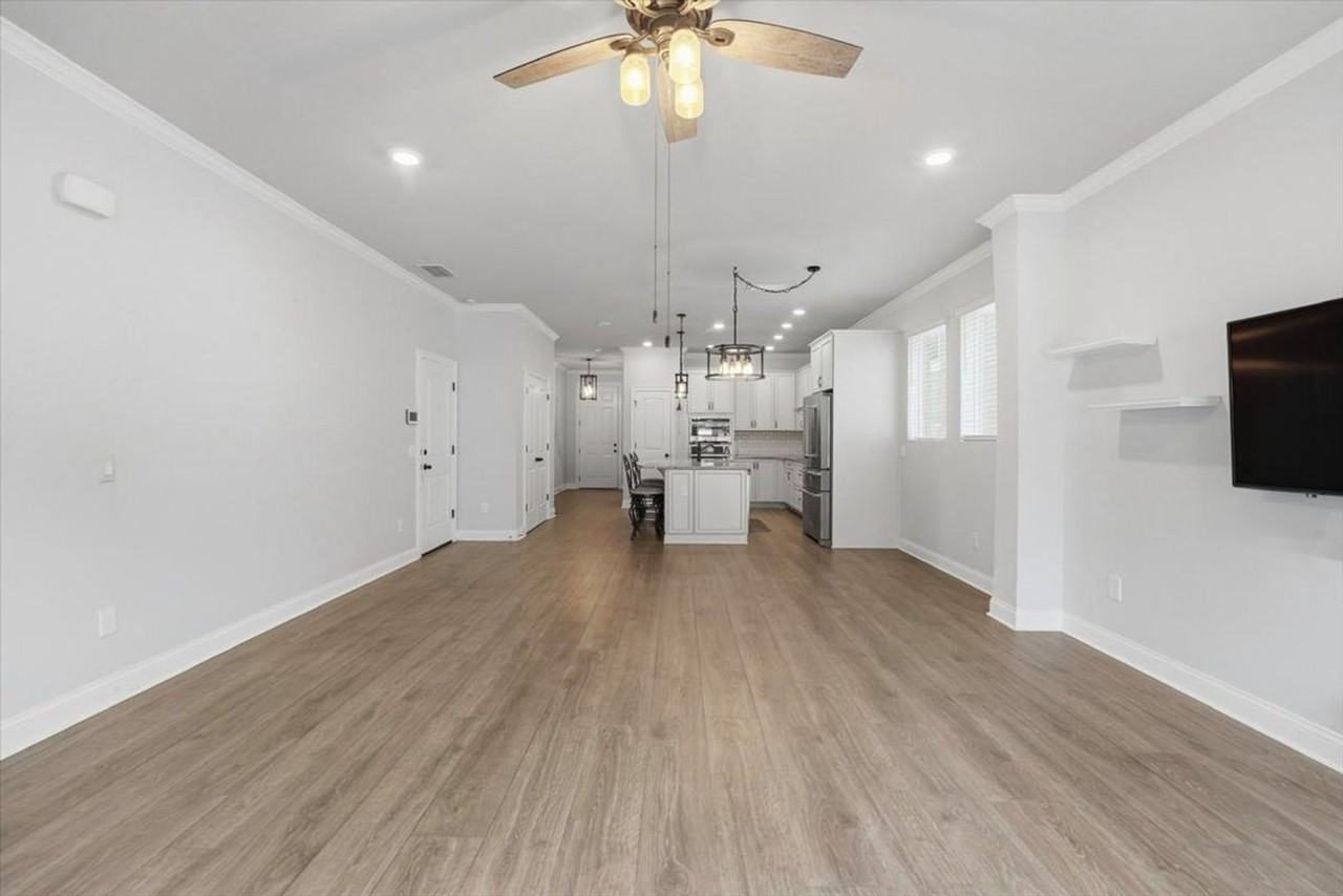 2808 Gipper Cir - Photo 6 of 18