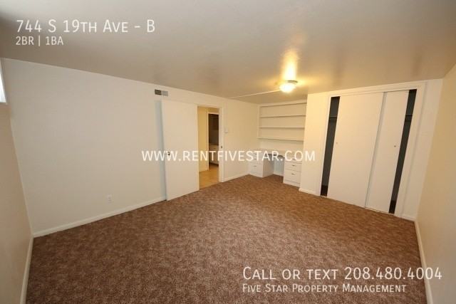 744 S 19th Ave #B - Photo 6 of 9