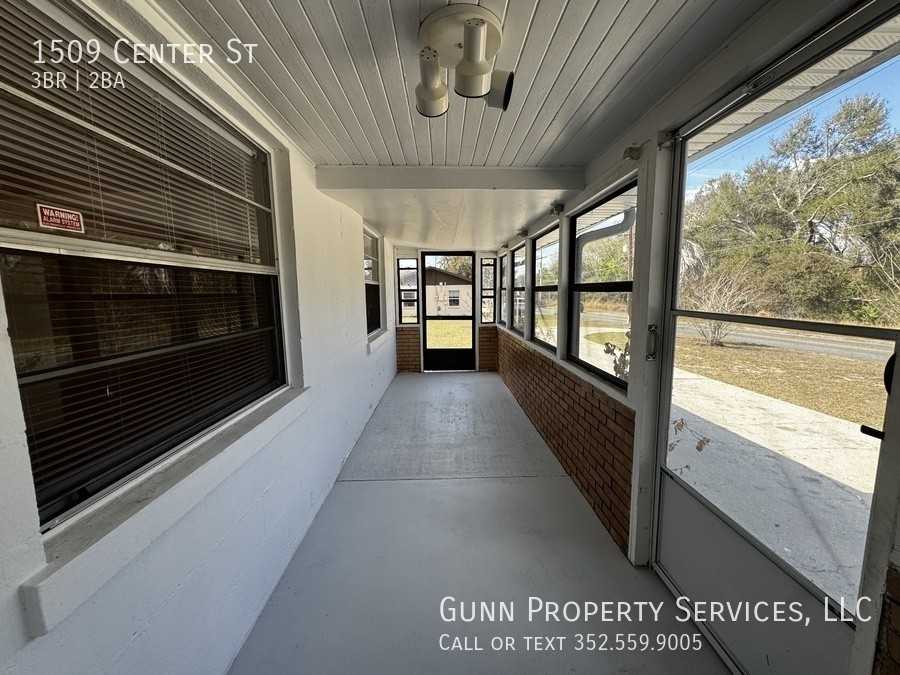 1509 Center St - Photo 2 of 18