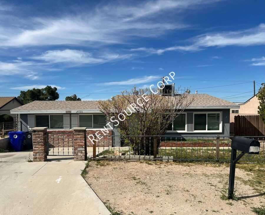 25522 Anderson Ave - Photo 2 of 30