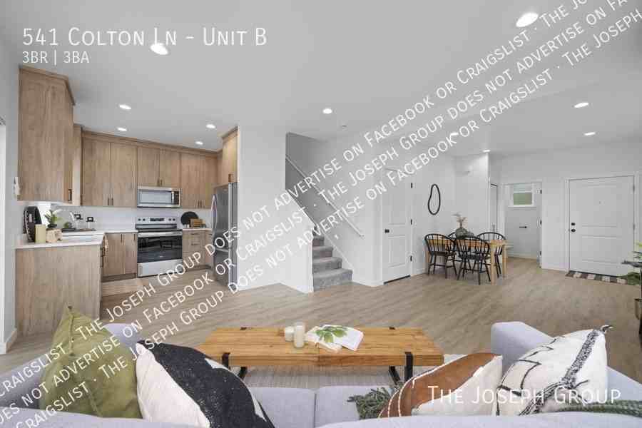 541 Colton Ln #B - Photo 5 of 45