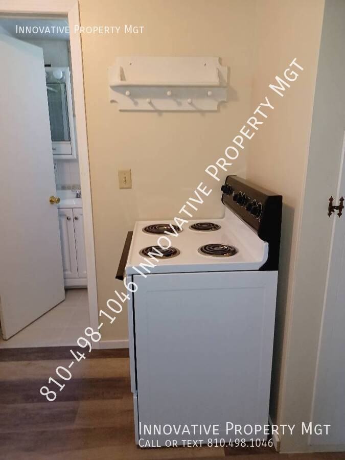 5181 1/2 N Elms Rd #1 - Photo 6 of 18