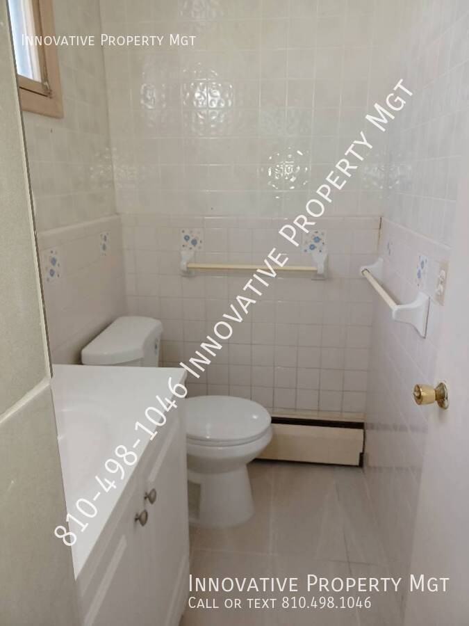 5181 1/2 N Elms Rd #1 - Photo 7 of 18