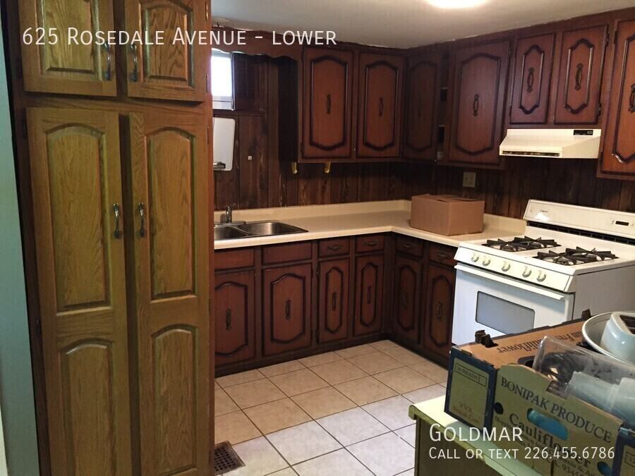 625 Rosedale Ave - Photo 4 of 10