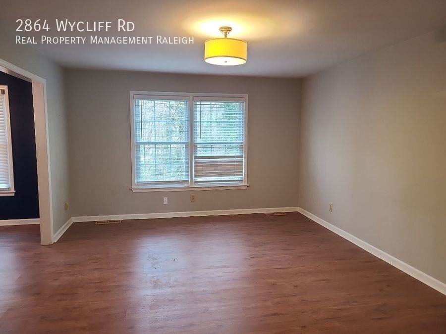 2864 Wycliff Rd - Photo 7 of 14