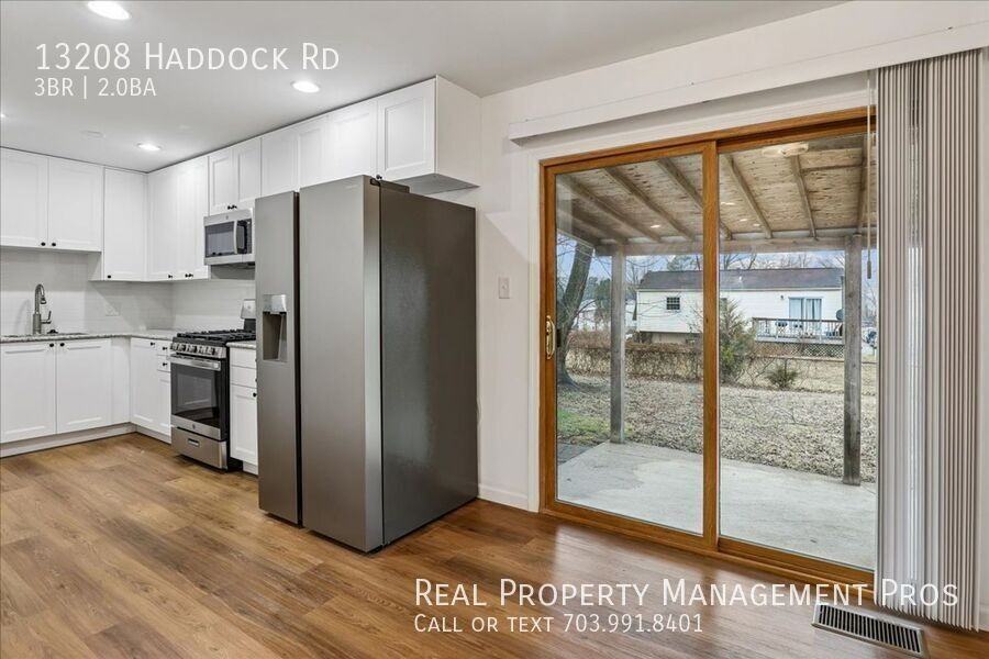 13208 Haddock Rd - Photo 4 of 19