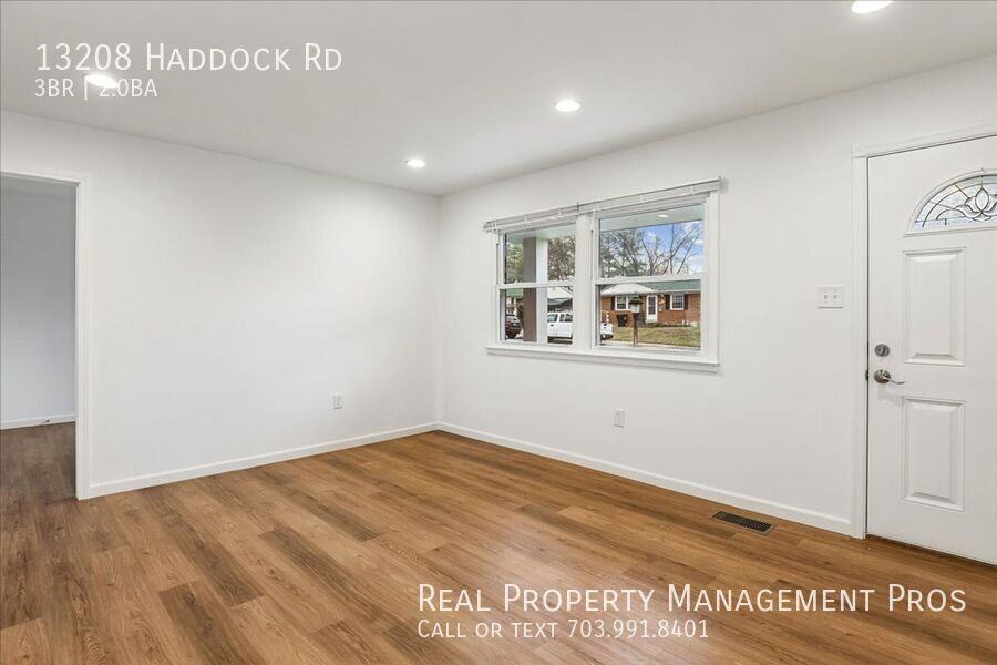 13208 Haddock Rd - Photo 7 of 19