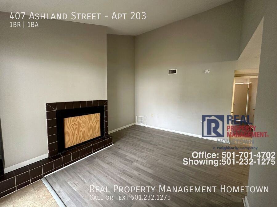 407 Ashland St #203 - Photo 4 of 13