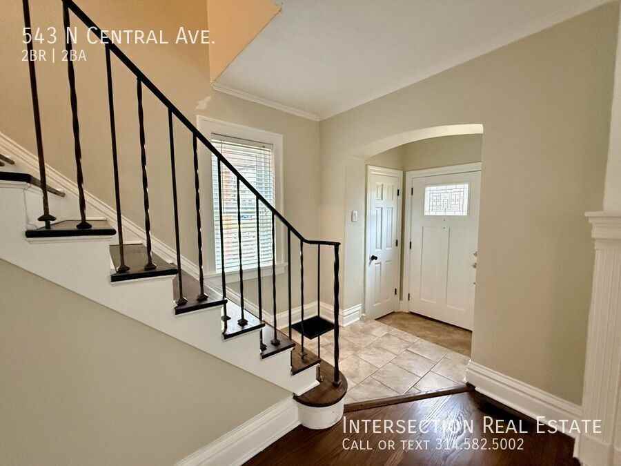 543 N Central Ave - Photo 2 of 25
